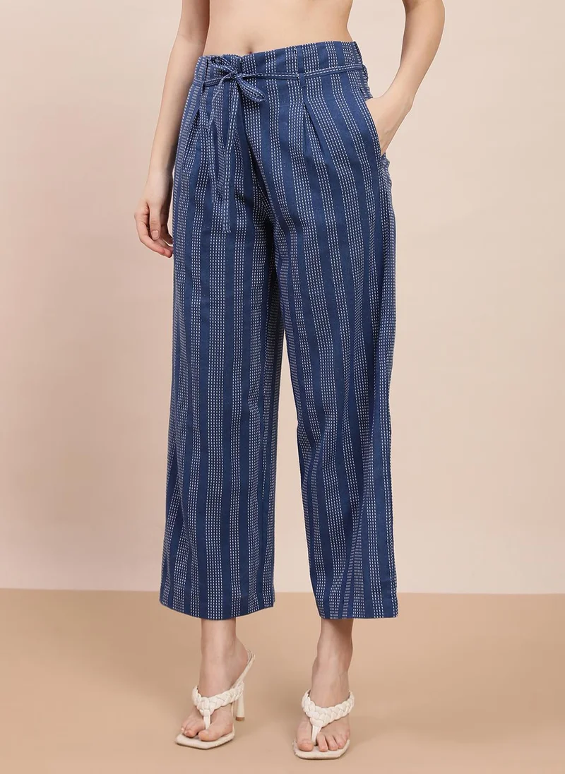 globus Globus Women Blue Self-Design Notched Lapel Crop Shirt & Wide Leg Trousers Workwear Co-Ord Set